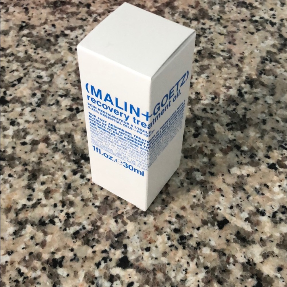 Malin + Goetz recovery treatment oil